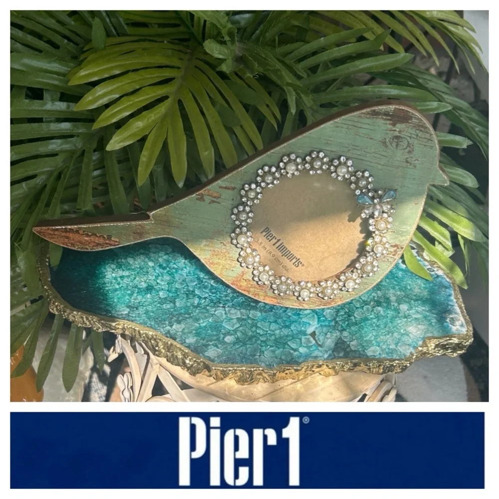 Pier 1 Imports Rhinestone Wood Bird 3.5” Photo Frame